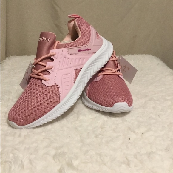 Woman sneakers Croydon - Picture 1 of 4